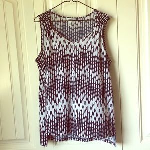 Dress Barn navy and white tank top